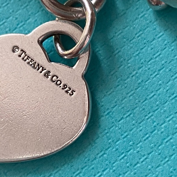 Tiffany & Co. Heart Toggle Bracelet - Picture 5 of 12